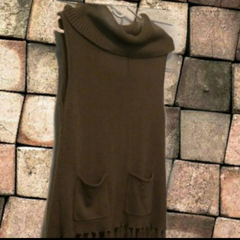 C. Luce Cute Tunic - Picture 5 of 8